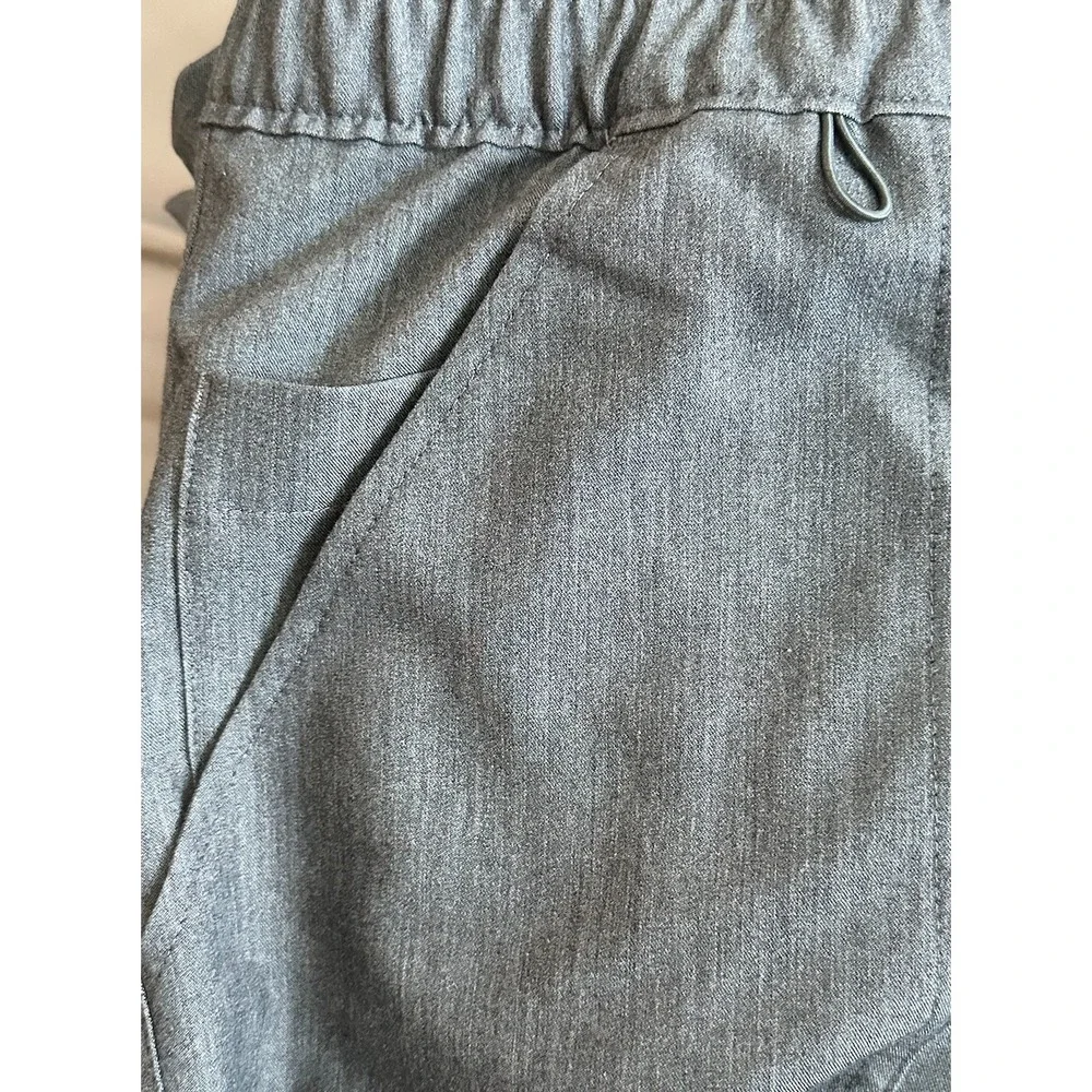 FIGS Cairo Cargo Scrub Pants Men's XL Graphite Gray FIONx Straight Leg Workwear